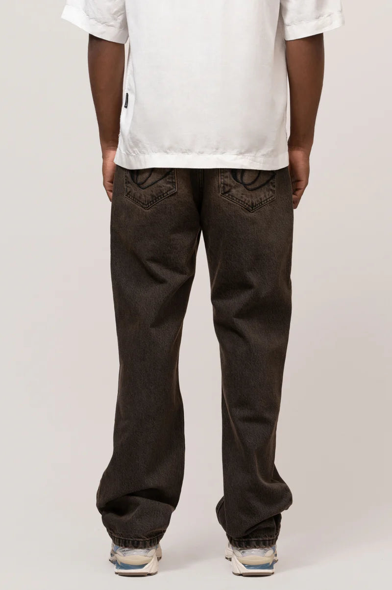NOMAD STRAIGHT FIT JEANS BROWN
