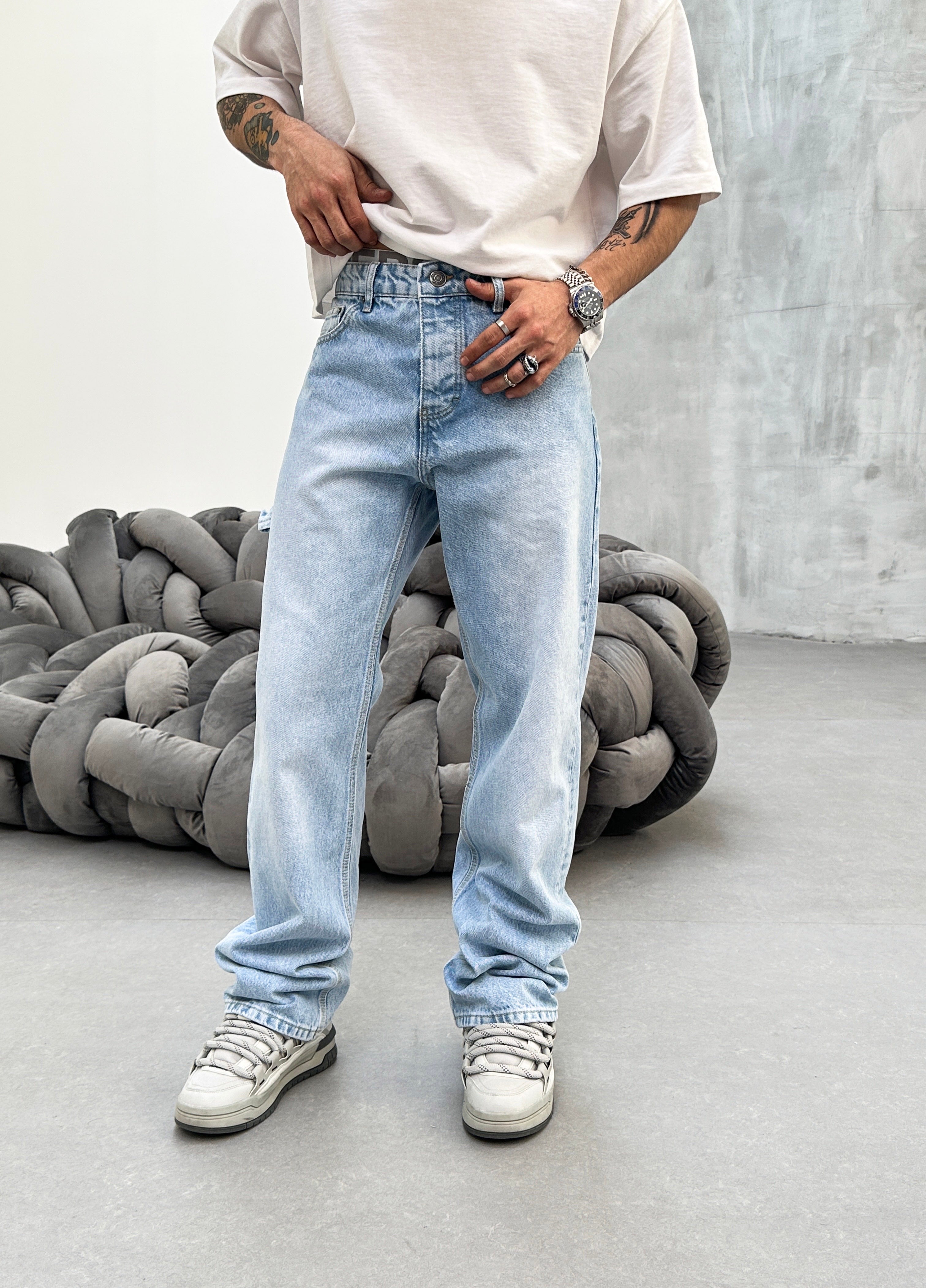 STRAIGHT JEANS - DRAKE