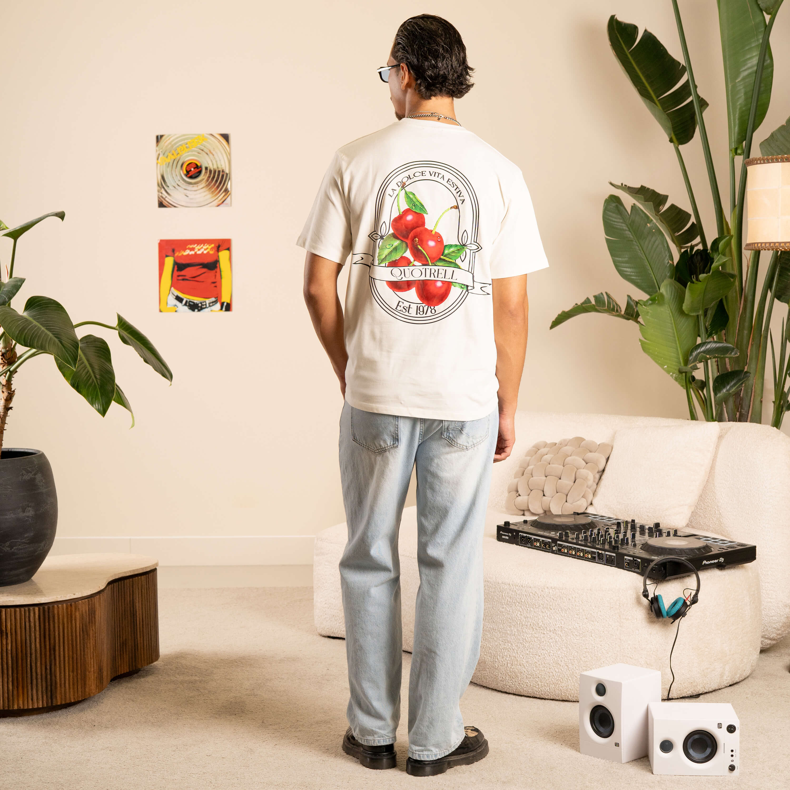 CHERI TEE | OFF WHITE/BLACK