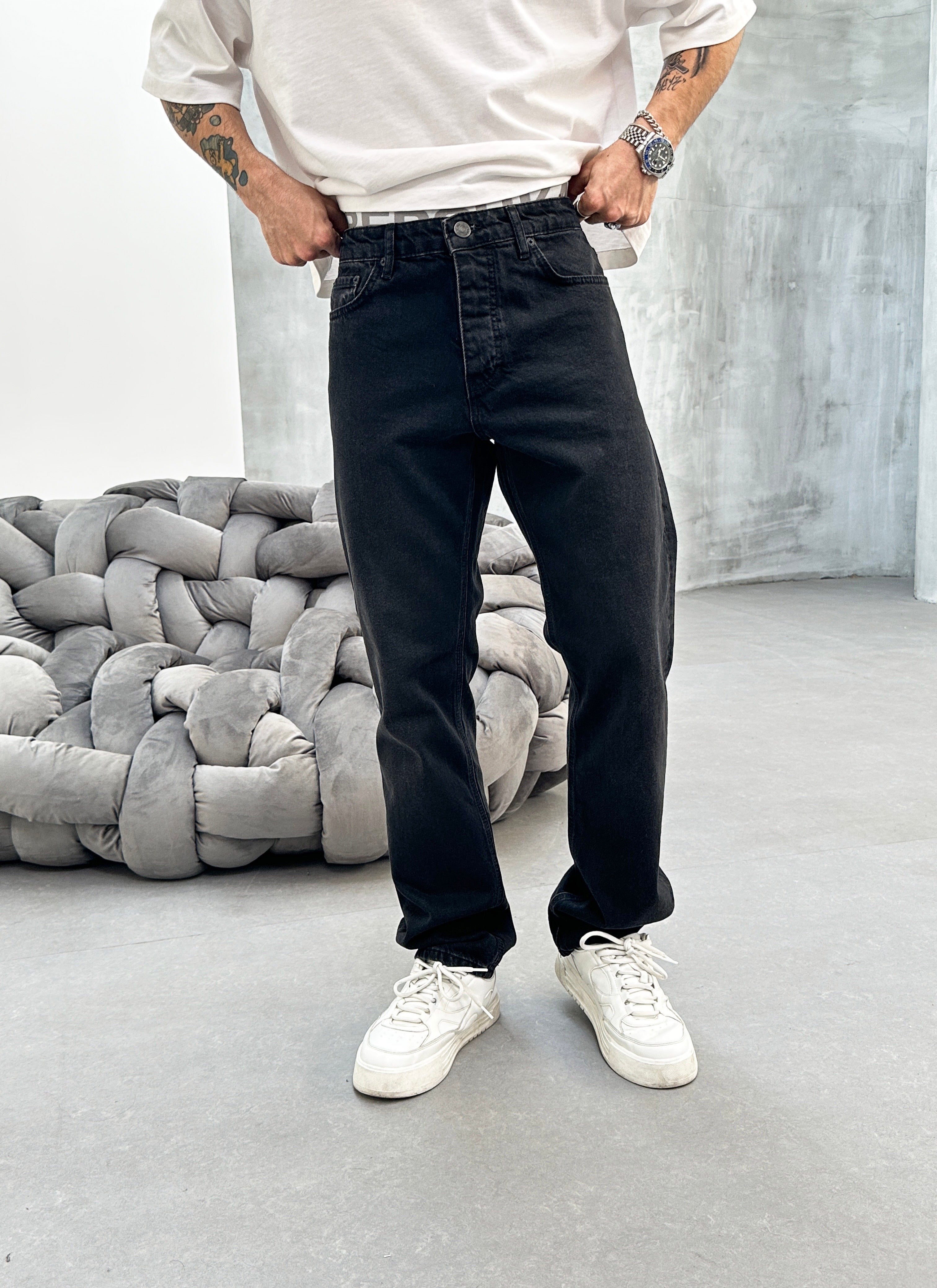 STRAIGHT JEANS - JAY Z