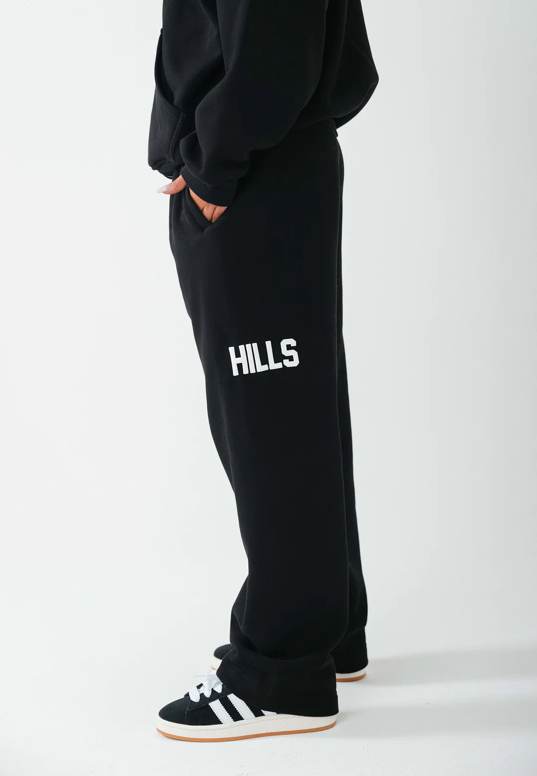 GATED COMMUNITY STRAIGHT LEG SWEATPANTS ZWART - 29 Nov