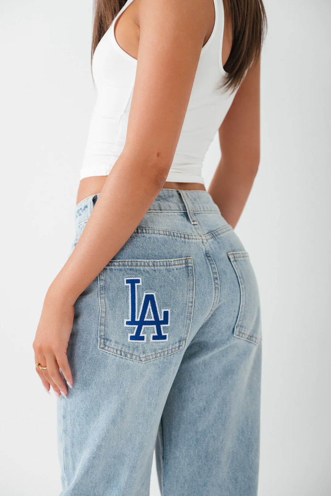 L.A. PATCH JEANS - 29 Nov