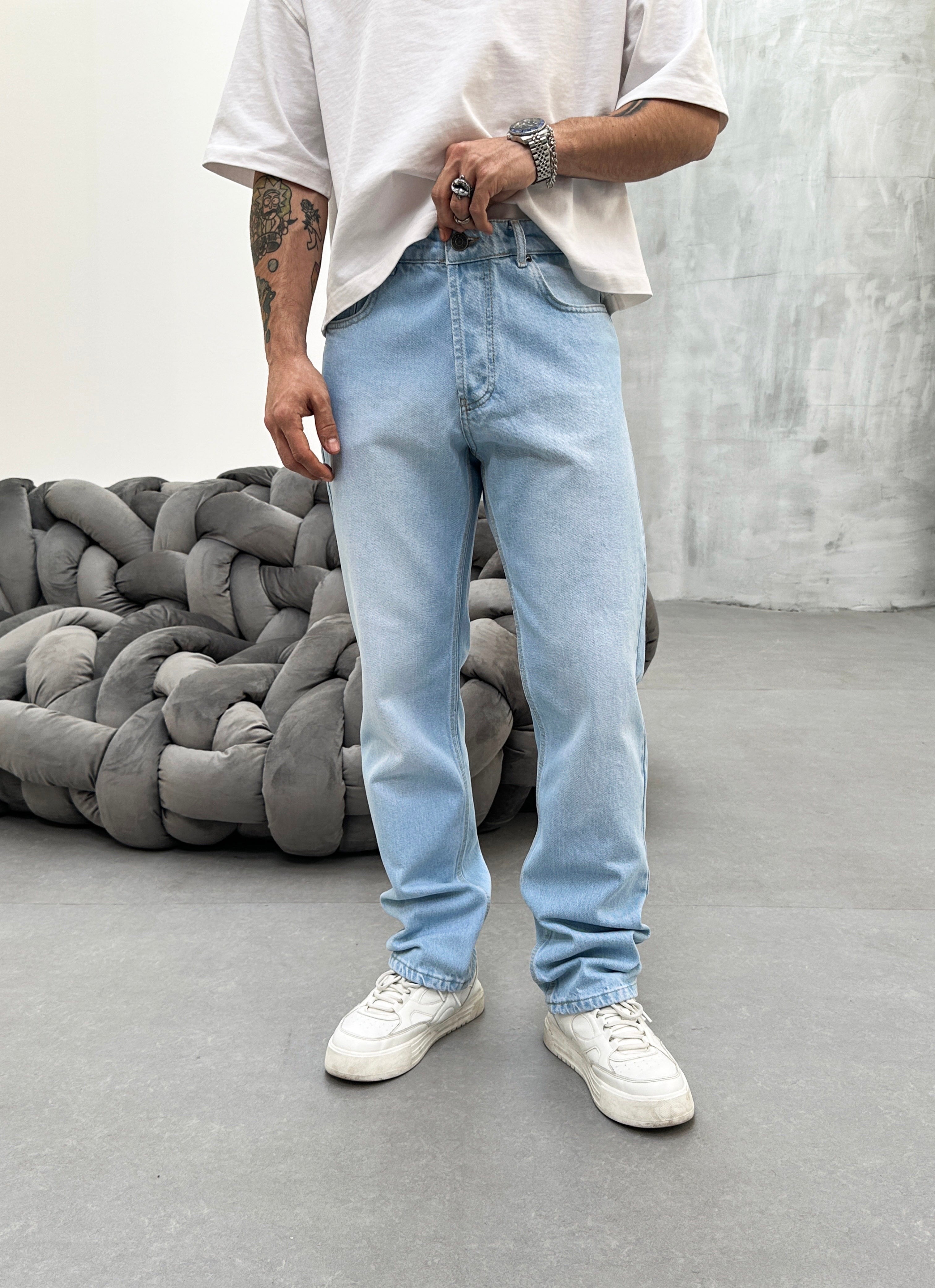 STRAIGHT JEANS - DISTRICT