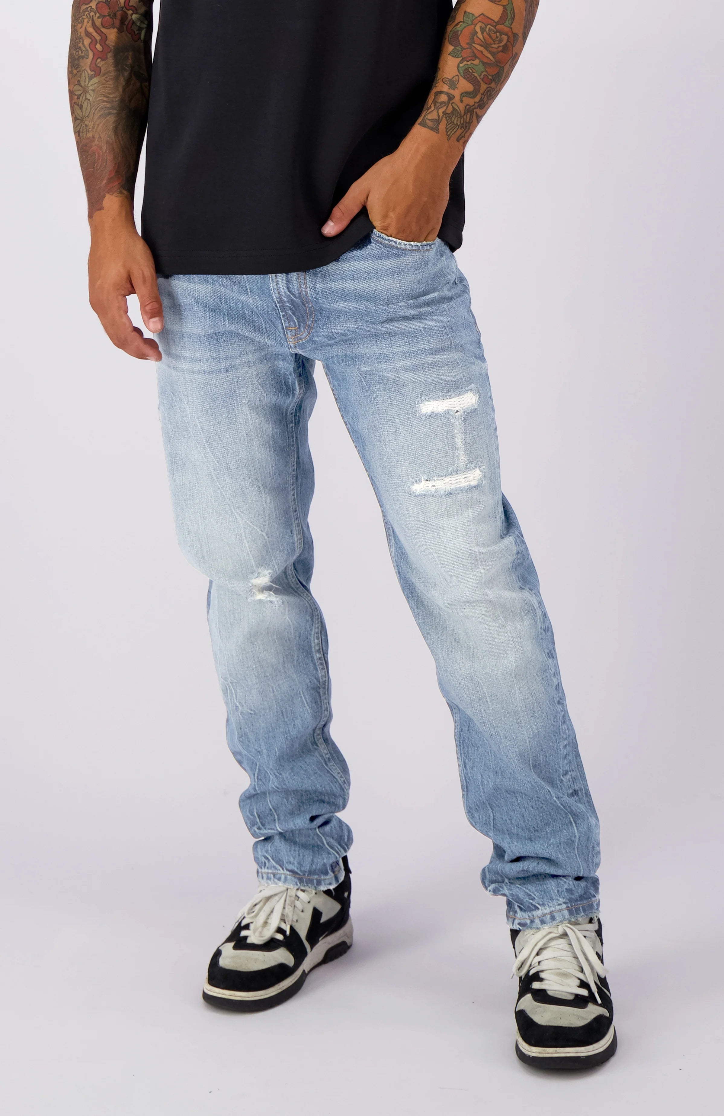 SCHWARZE BANANEN ZERSTÖRTER DENIM | BLAU