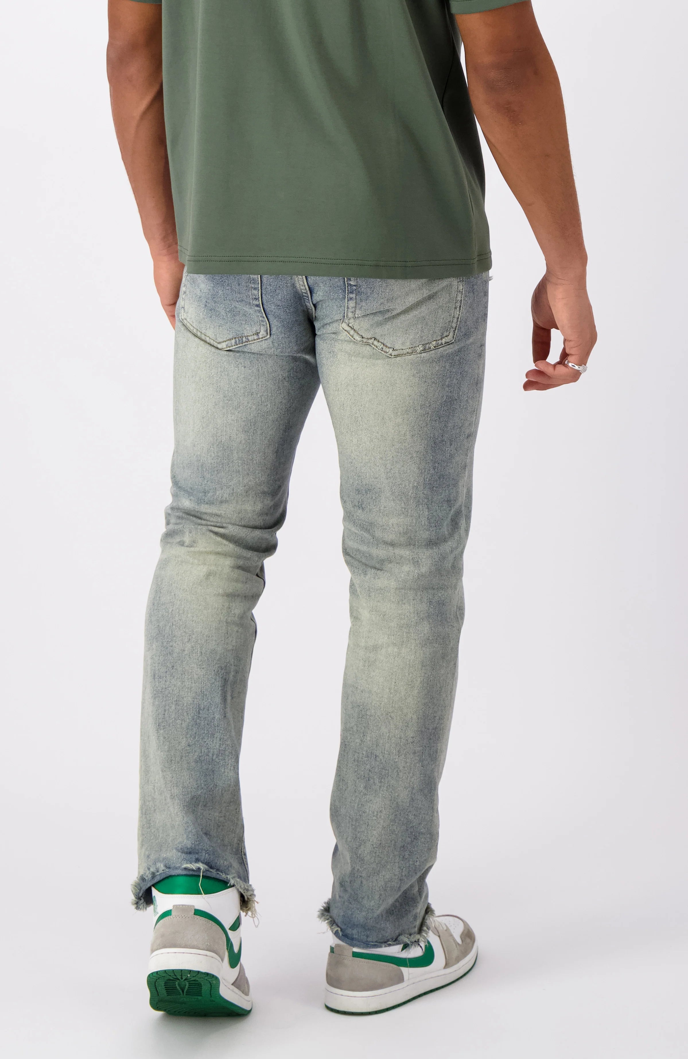 BLACK BANANAS DISTRESSED DENIM | BLUE