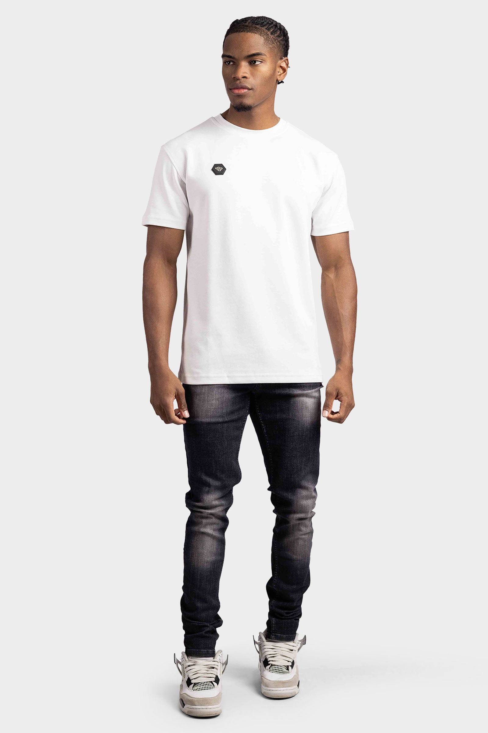 BLACK BANANAS TEE