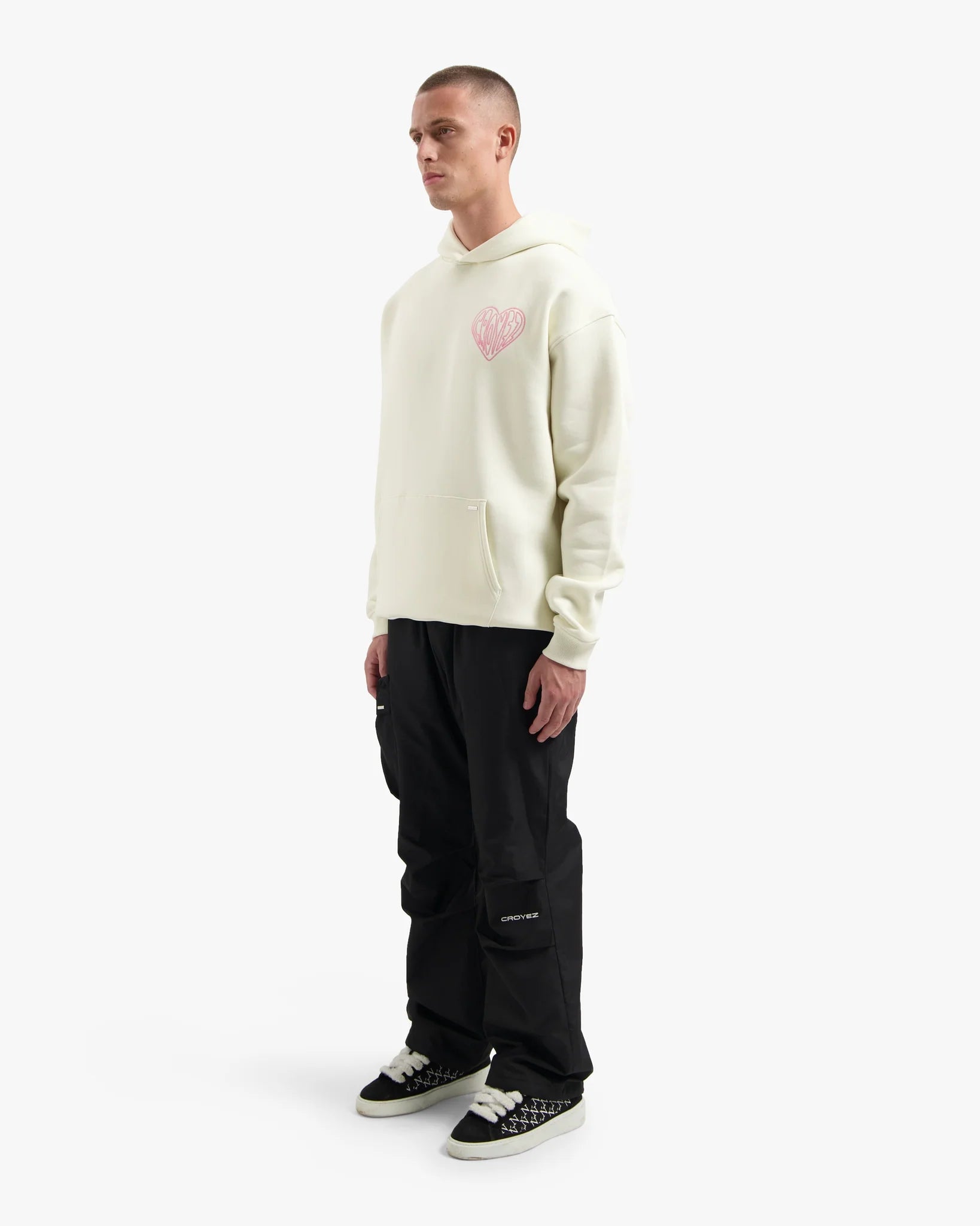 CROYEZ STITCHED HEART HOODIE | OFF-WHITE