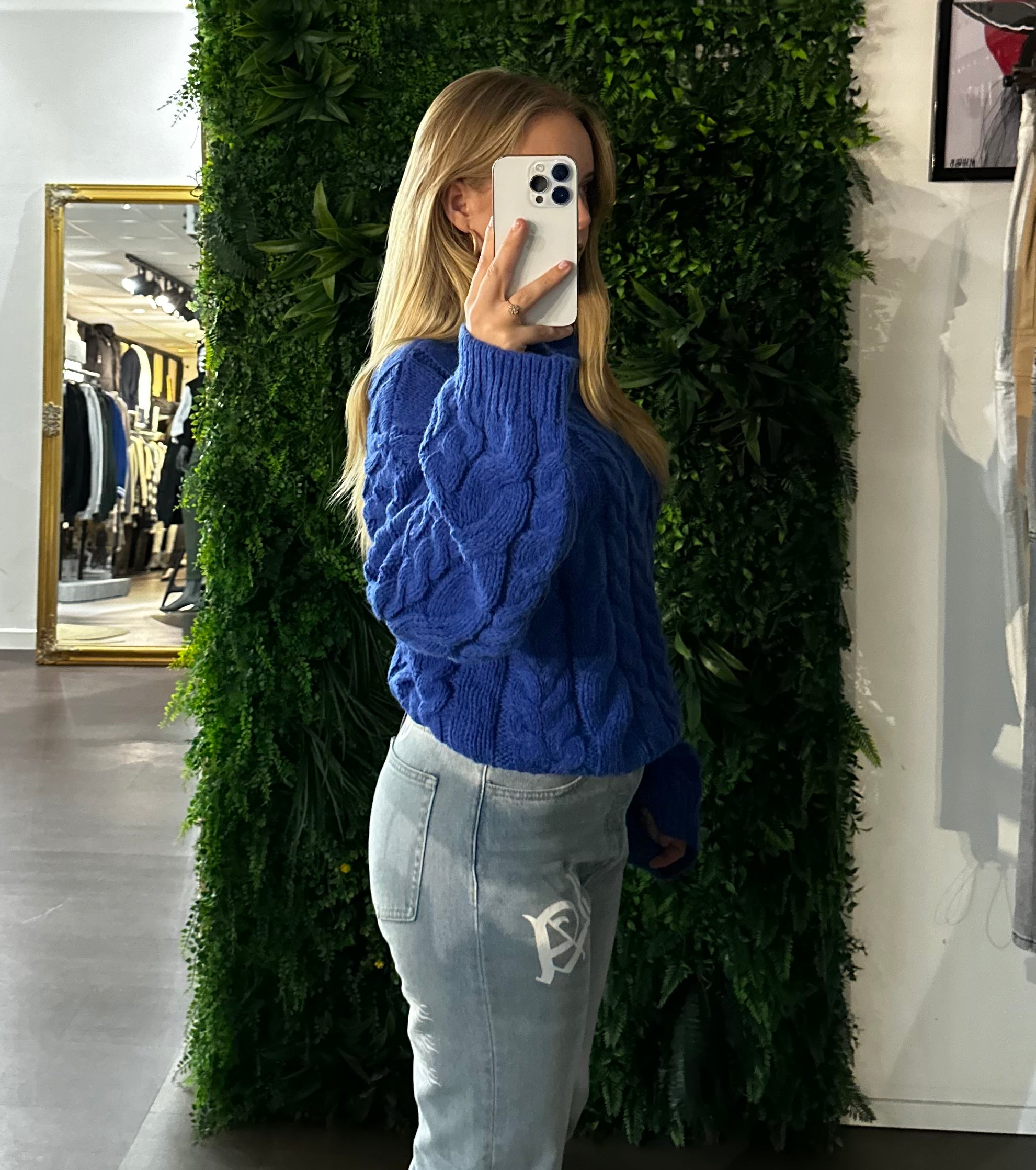 Rollkragenpullover aus Strick – Kylie-Kollektion