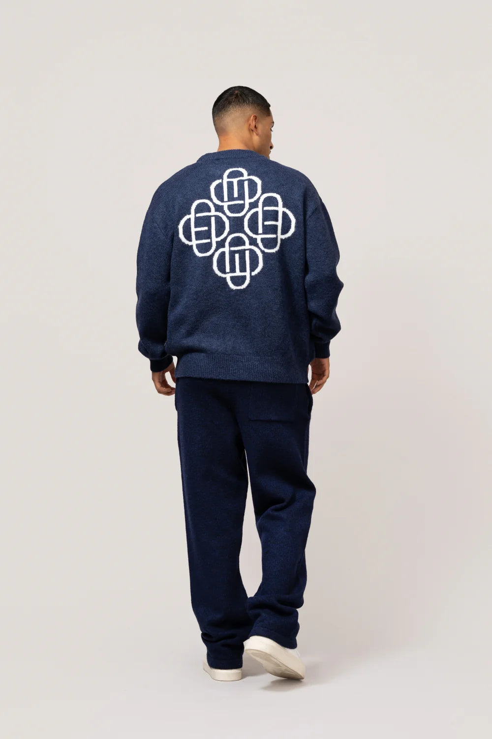 FLUFFY KNIT SWEATER NAVY