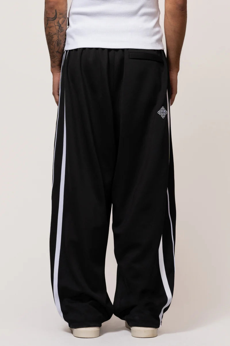 TRACK PANTS BLACK