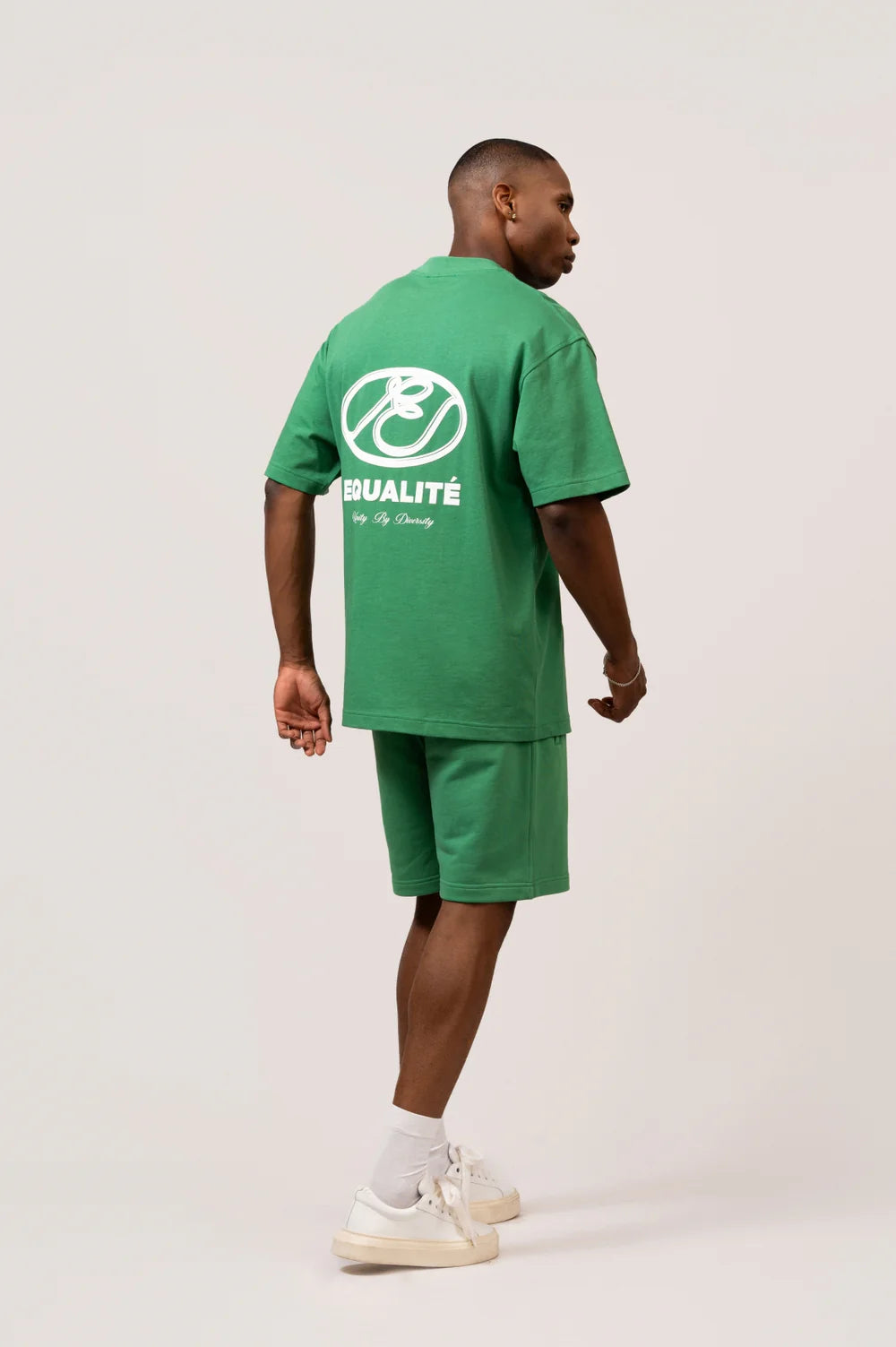 ARID OVERSIZED TEE FOREST GREEN