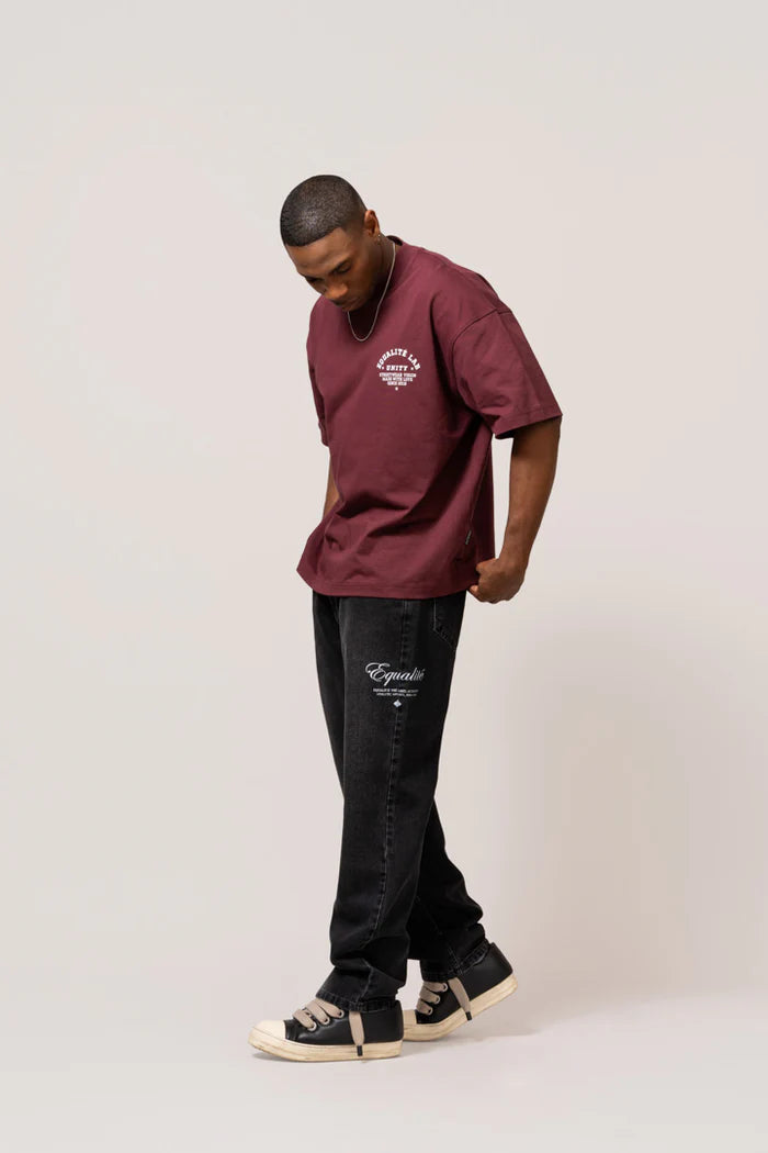SIGNATURE STRAIGHT FIT JEANS BLACK