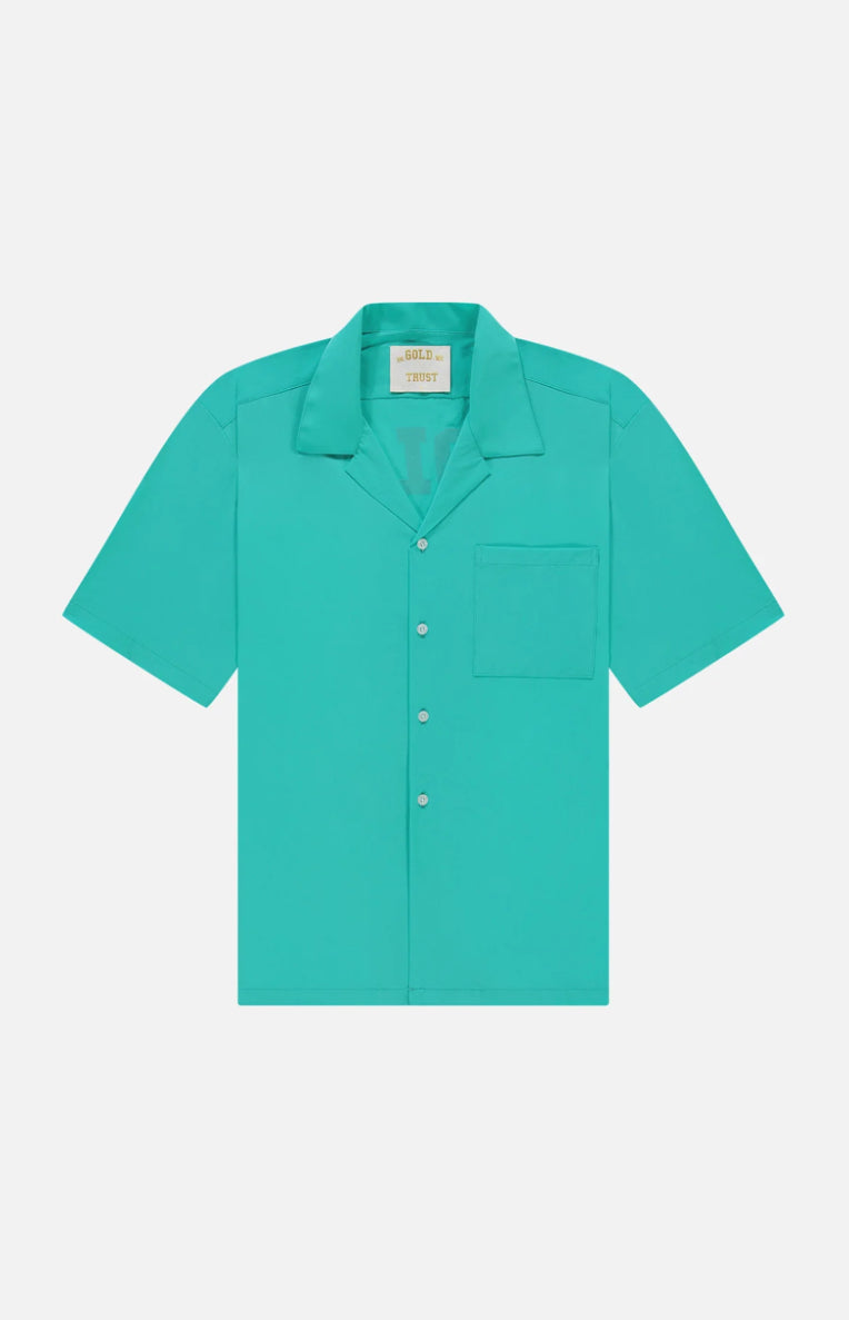 THE BEACH OCEAN BLUE