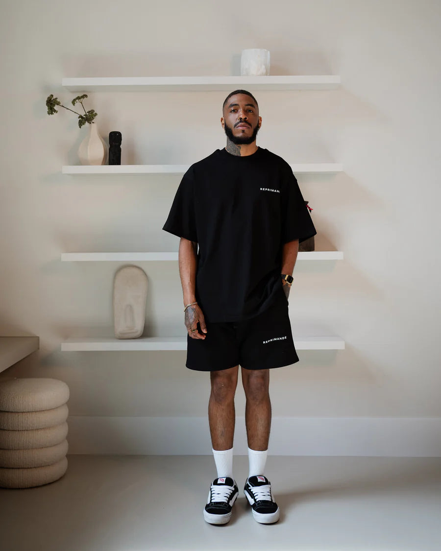 BLACK CLASSICS SHORT