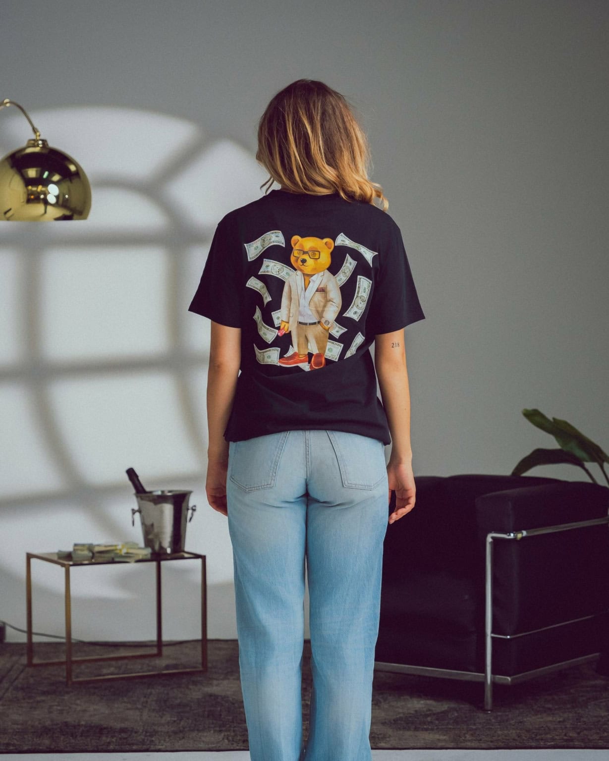 ORGANIC BACKPRINT T-SHIRT, FILOU XCII. FLYING DOLLAR