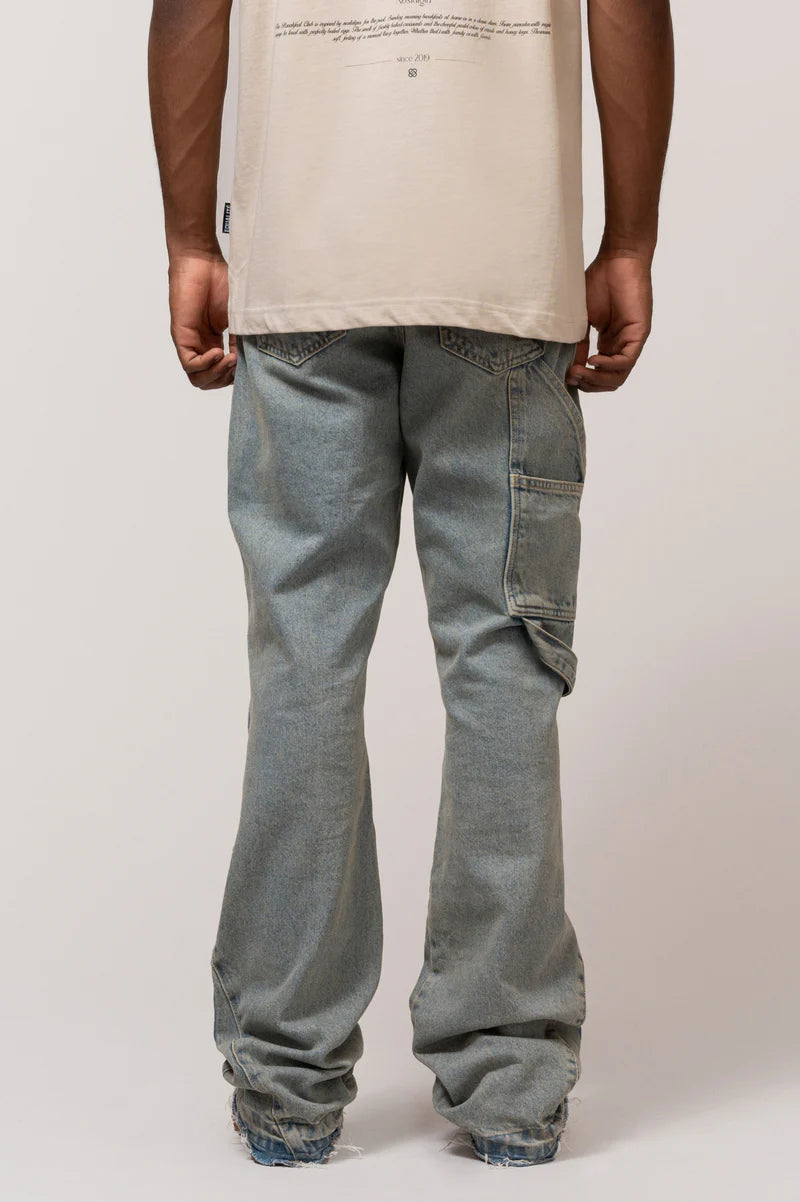 AUSGESTELLTE CARPENTER-JEANS INSELBLAU