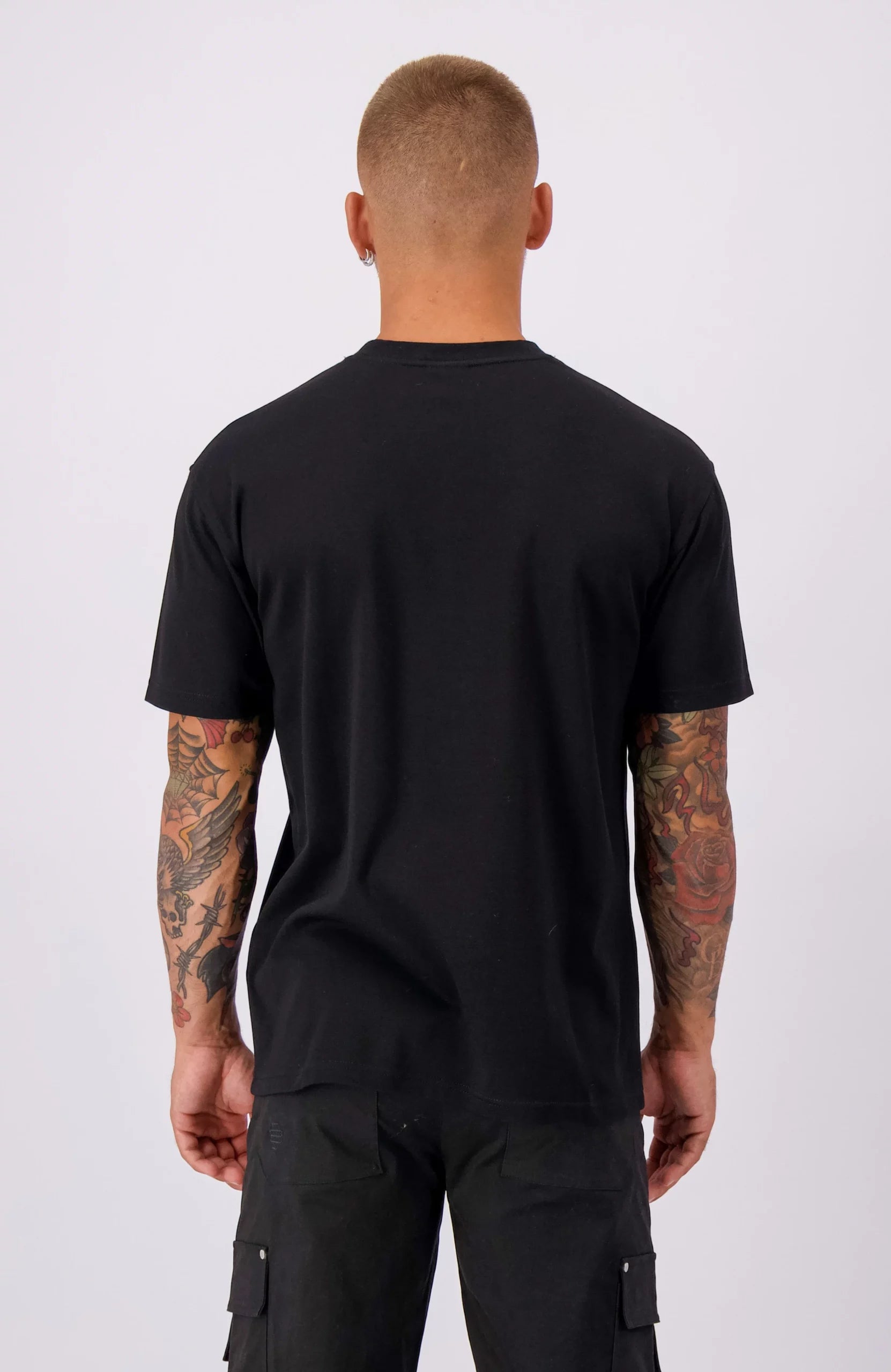 BLACK BANANAS TEE