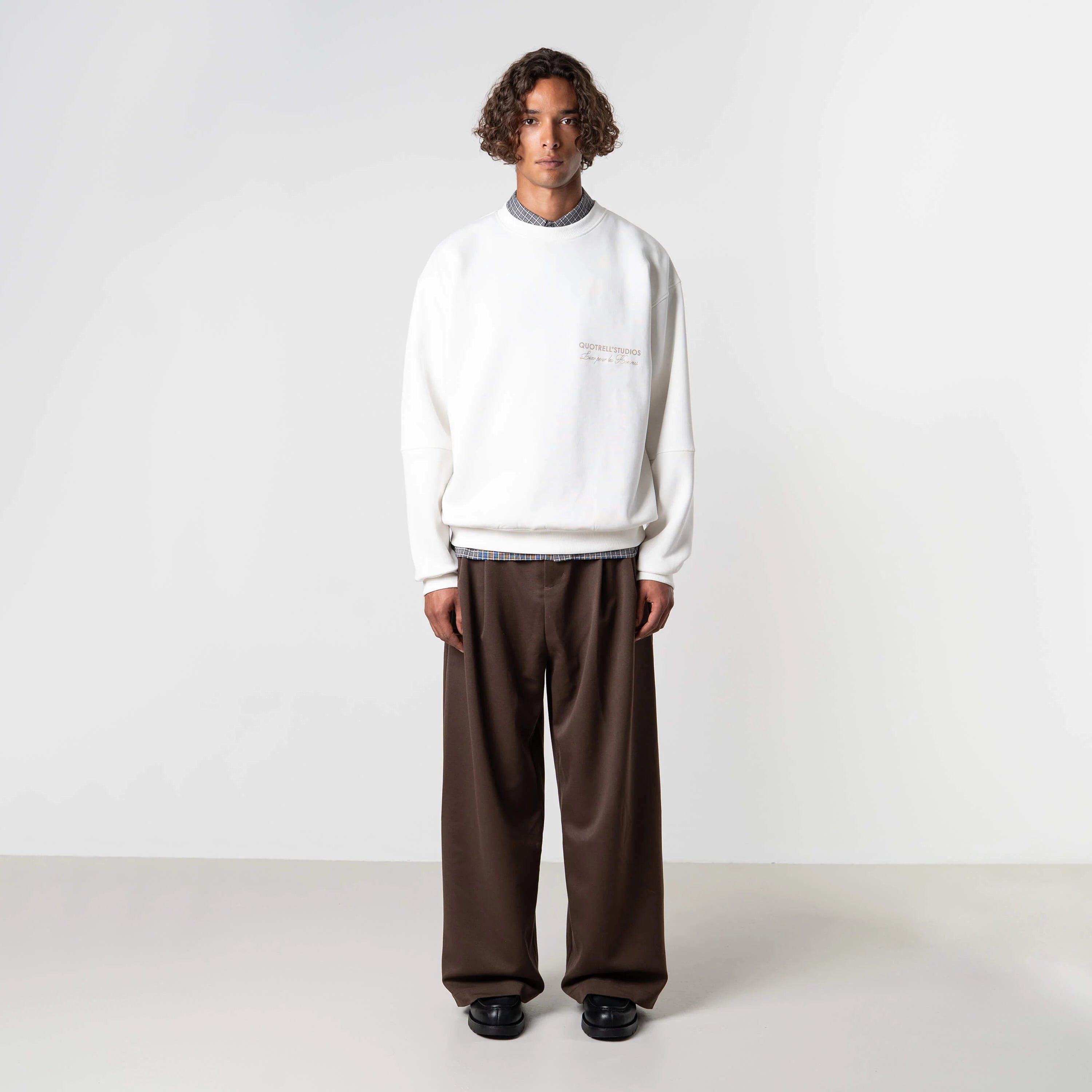 STUDIOS CREWNECK | ECRU/TAUPE