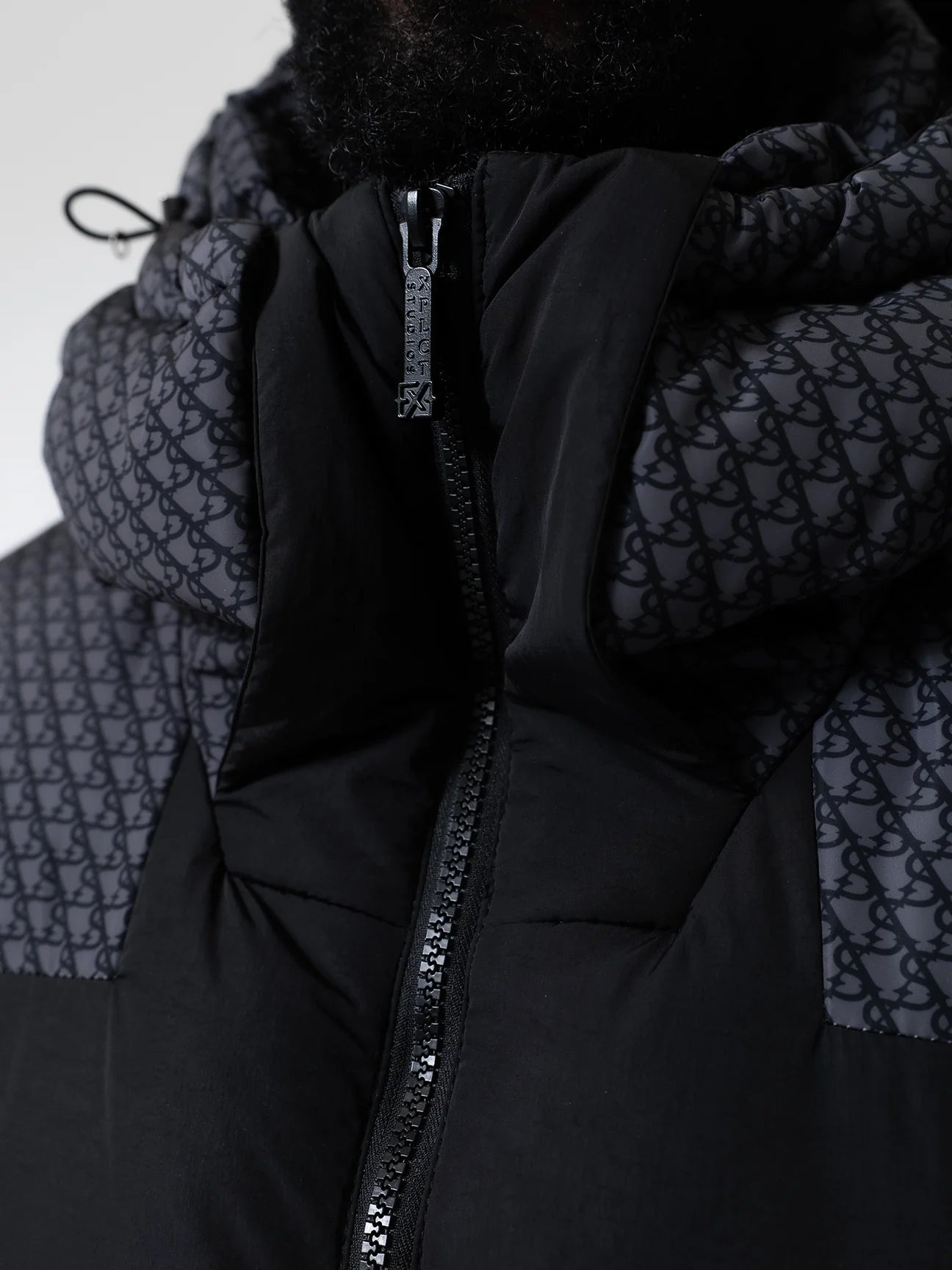 Save Jacket | Black
