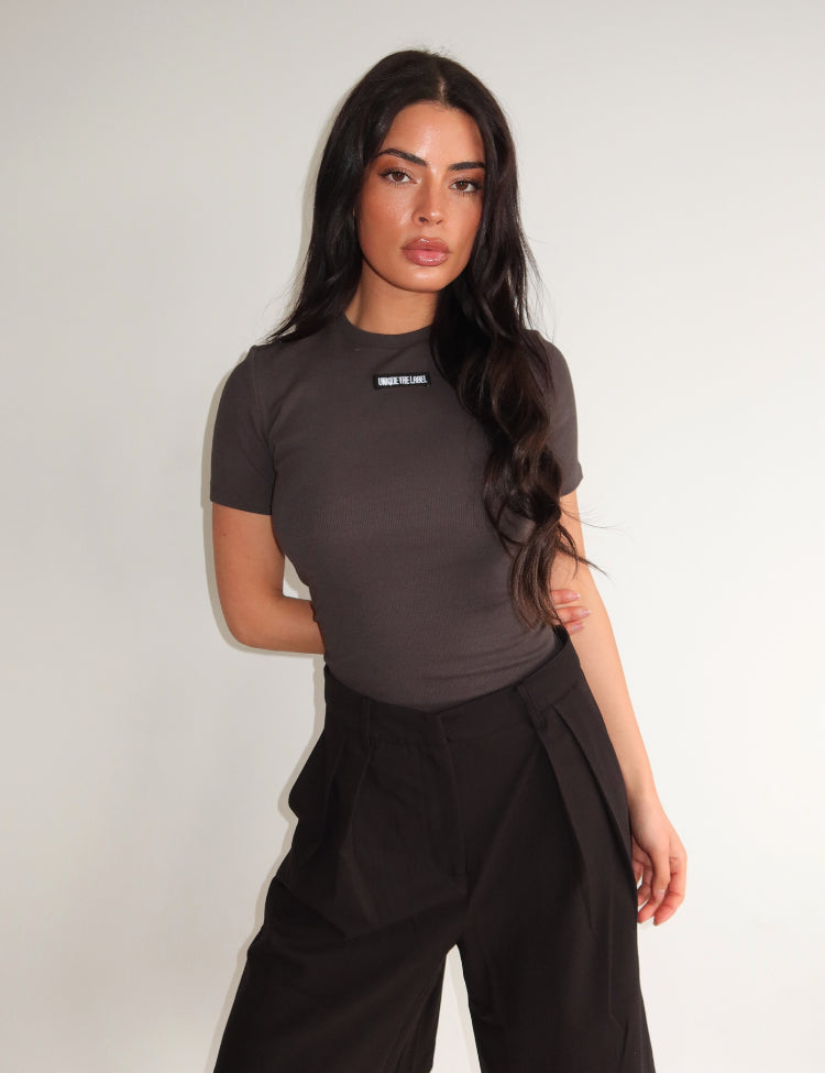 Jill Short Sleeve - Charcoal