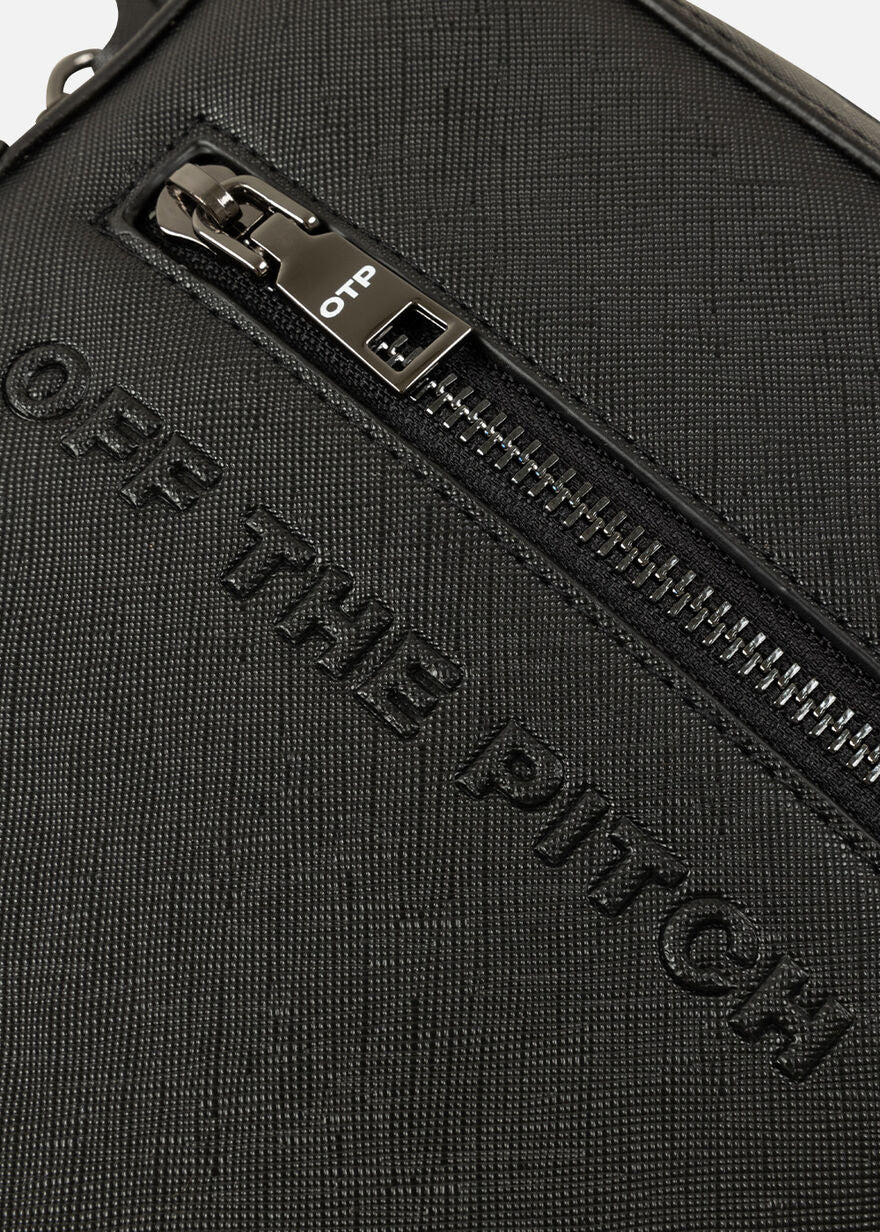OFF THE PITCH CROSSBODY HIGH BAG - schwarz