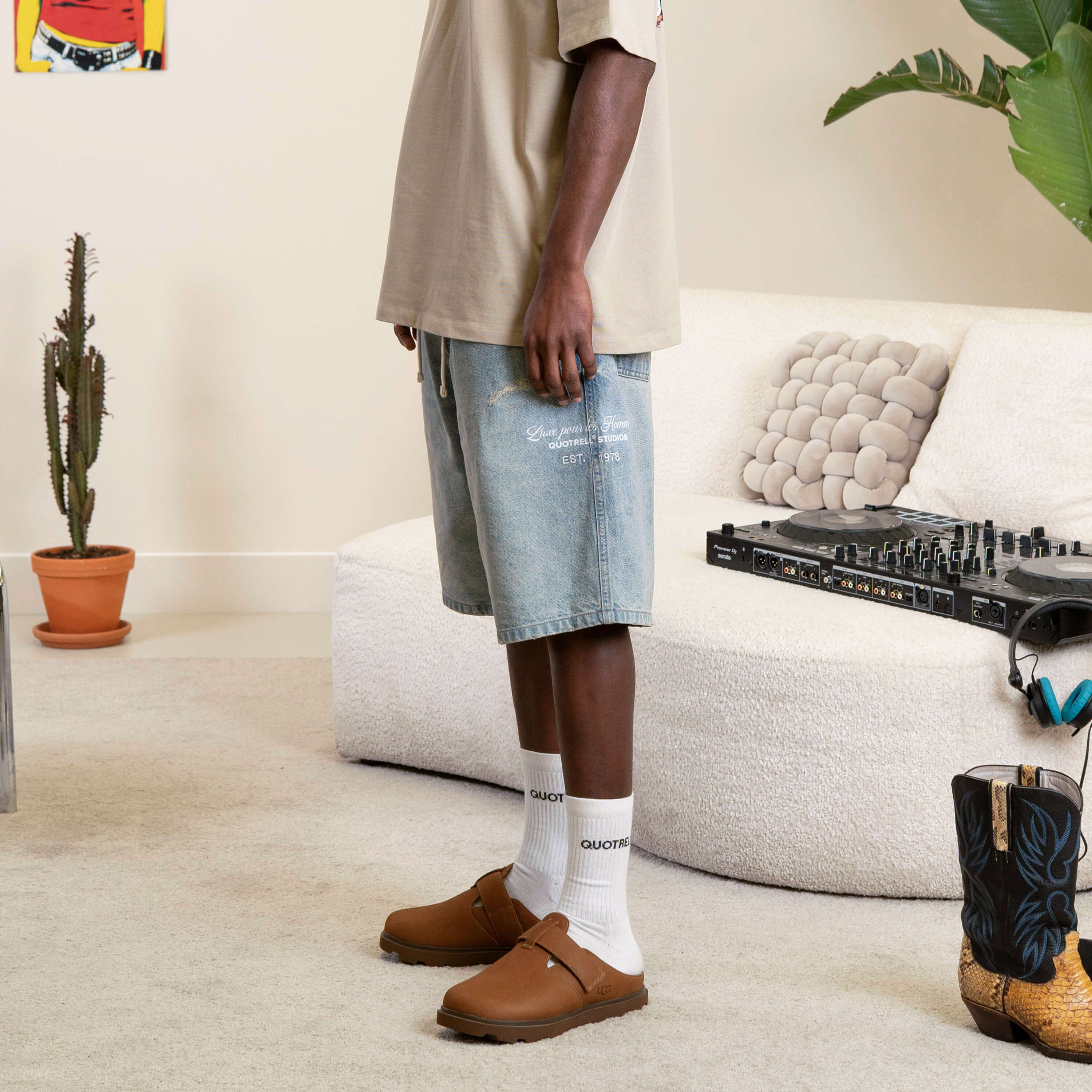 RAY DENIM SHORTS | LIGHT BLUE