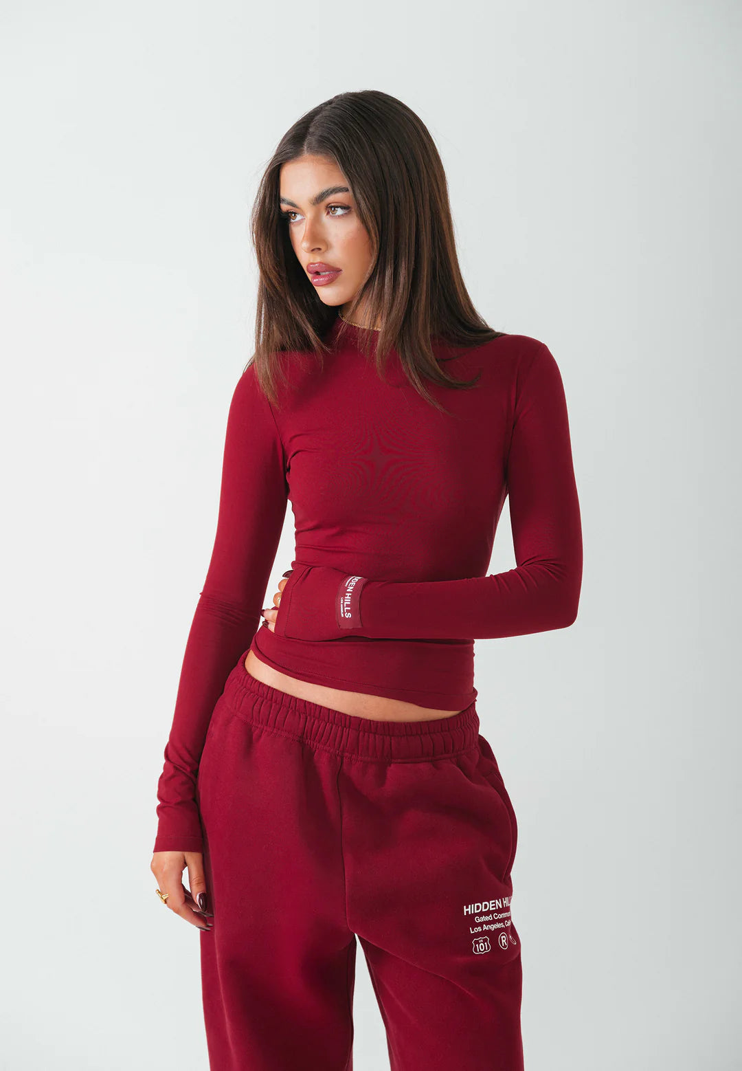 LABEL LONGSLEEVE TOP BORDEAUX - 29 Nov