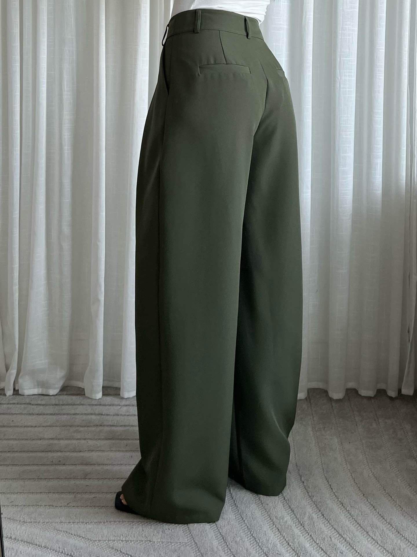 OVERSIZED - BROEK - ZWART - 823