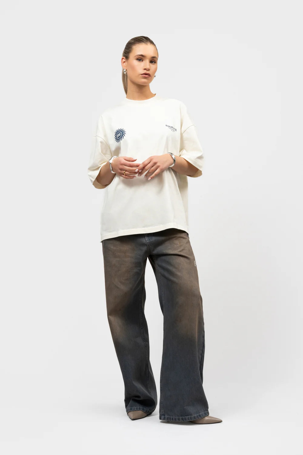 SUNNY BOXY FIT T-SHIRT GEBROKEN WIT & NAVY