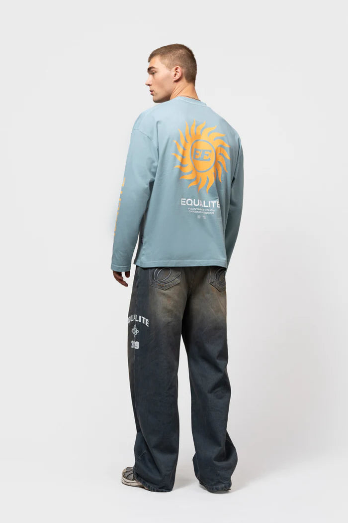 SUNNY OVERSIZED LONGSLEEVE TEE WASHED LIGHT BLUE