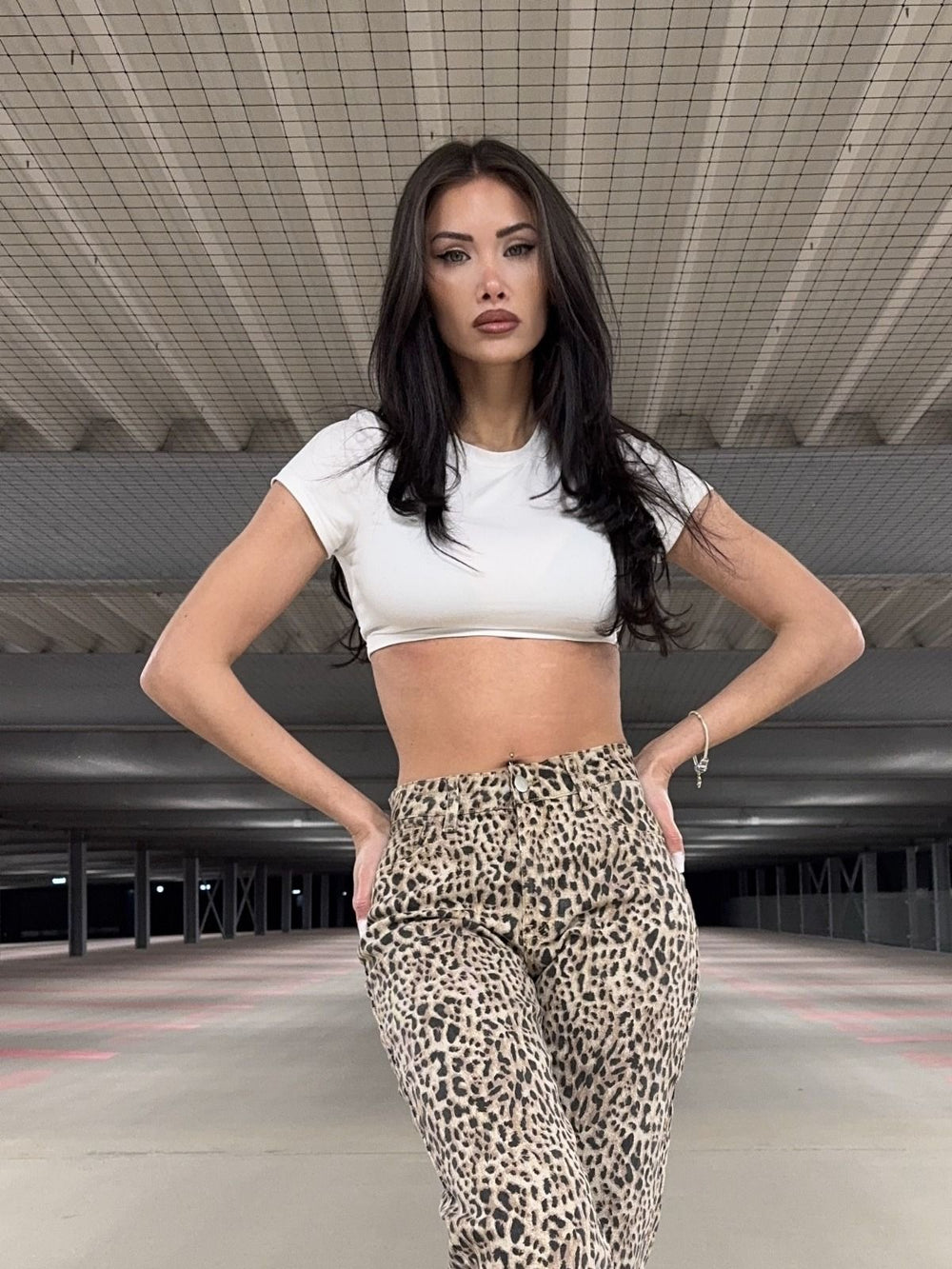 Extra lange, mittelhohe, gerade geschnittene Hose – RD3098