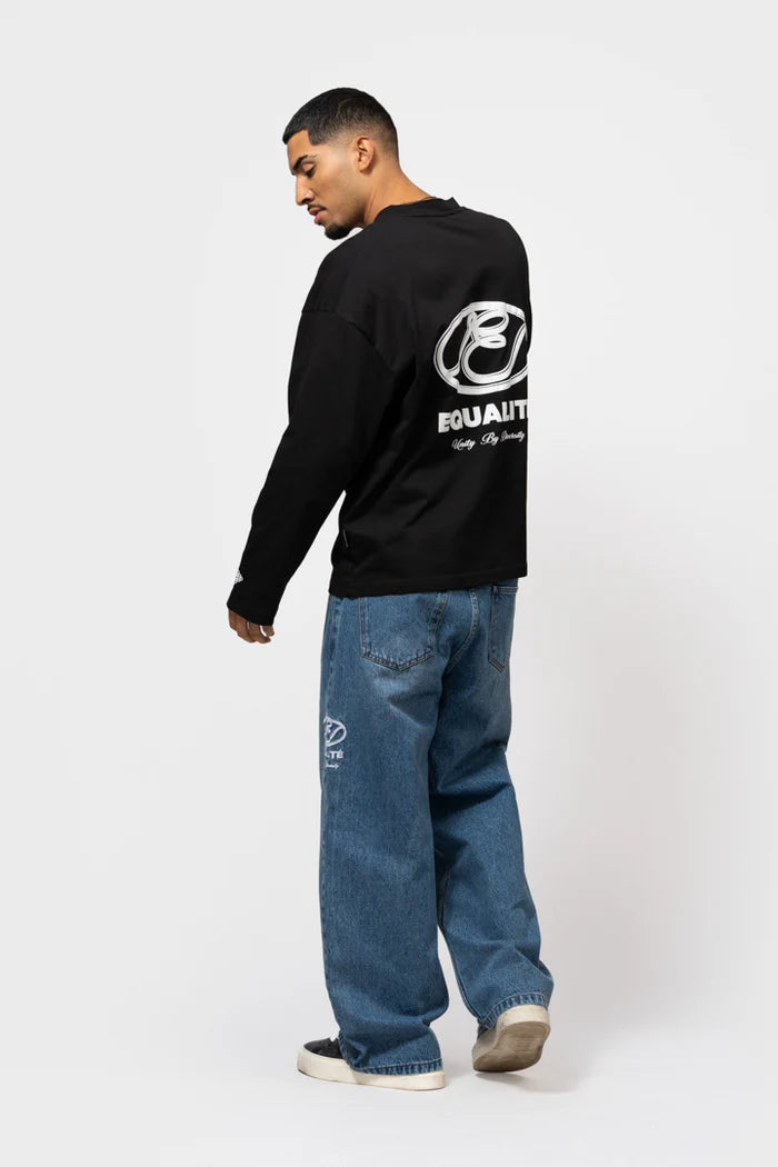 ARID OVERSIZED LONGSLEEVE TEE ZWART