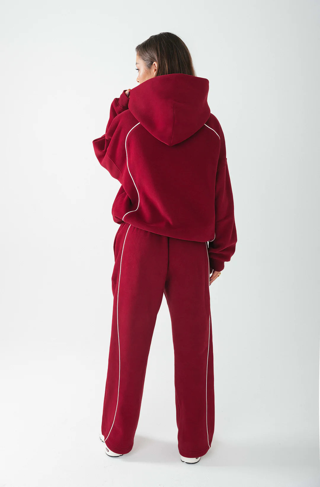TECH LINE STRAIGHT LEG SWEATPANTS BORDEAUXROOD - 29 nov