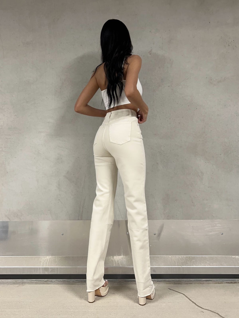 MILLION – Extra langer gerader Schnitt – Basic OffWhite