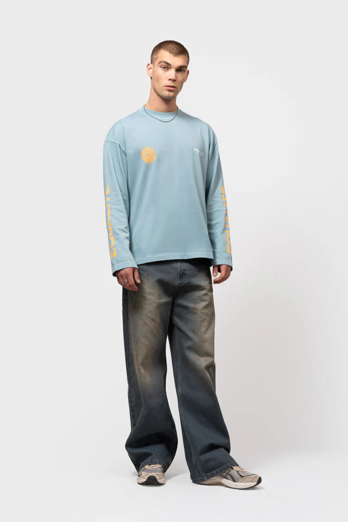 SUNNY OVERSIZED LONGSLEEVE TEE WASHED LIGHT BLUE