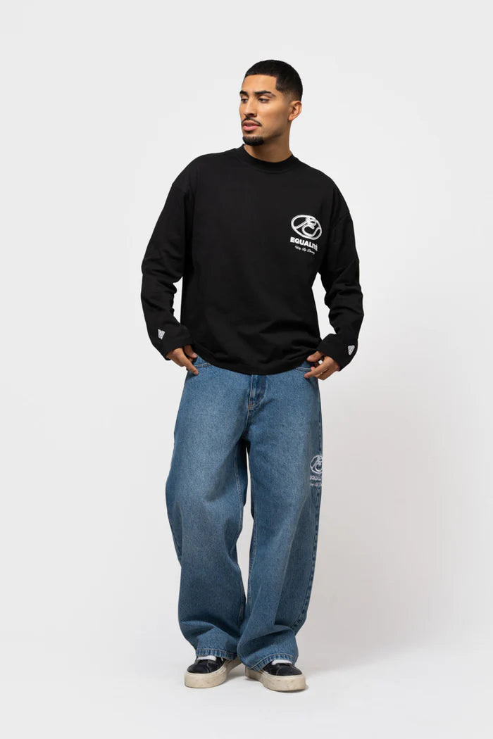 ARID OVERSIZED LONGSLEEVE TEE ZWART
