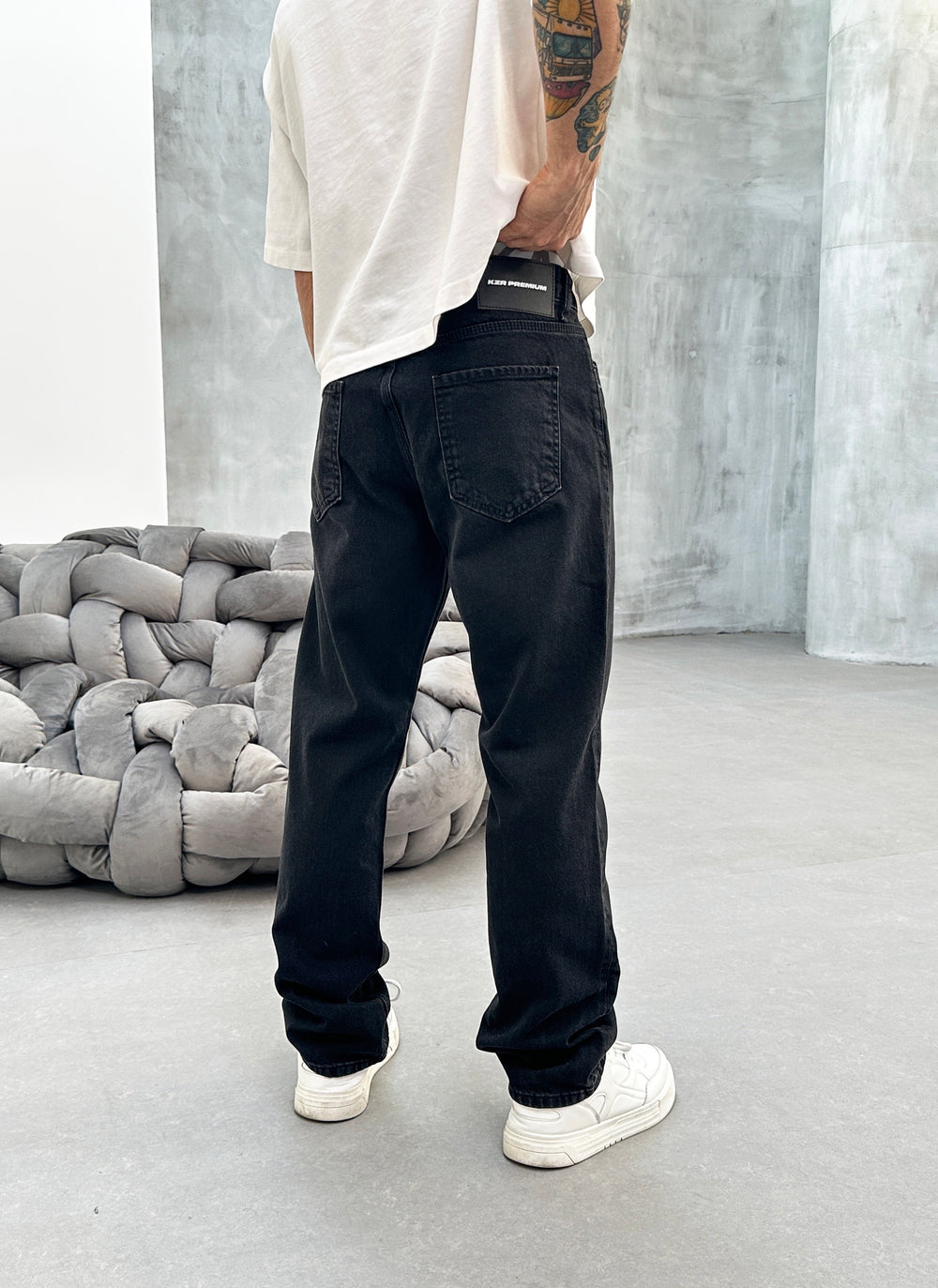 STRAIGHT JEANS - JAY Z