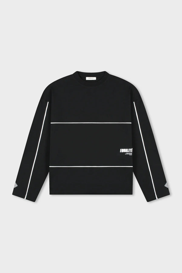 STAY EQUAL LONGSLEEVE TEE ZWART