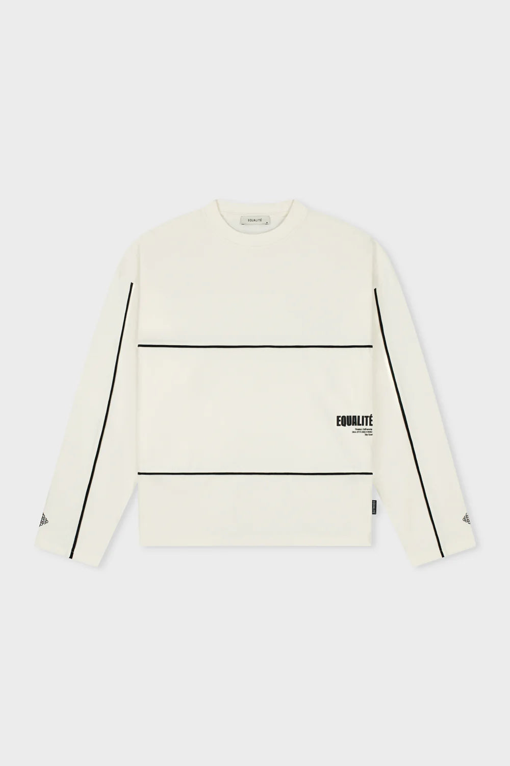 STAY EQUAL LONGSLEEVE TEE ZWART