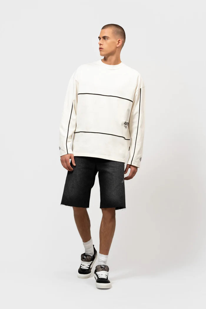 STAY EQUAL LONGSLEEVE TEE ZWART