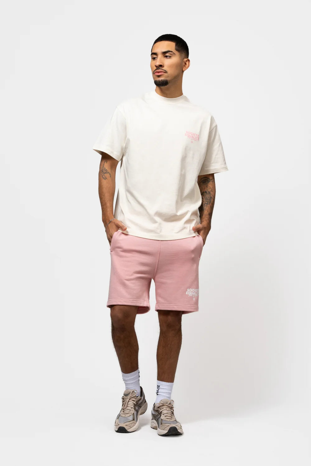 SOCIETÉ 2.0 OVERSIZED T-SHIRT CRÈME & ROZE