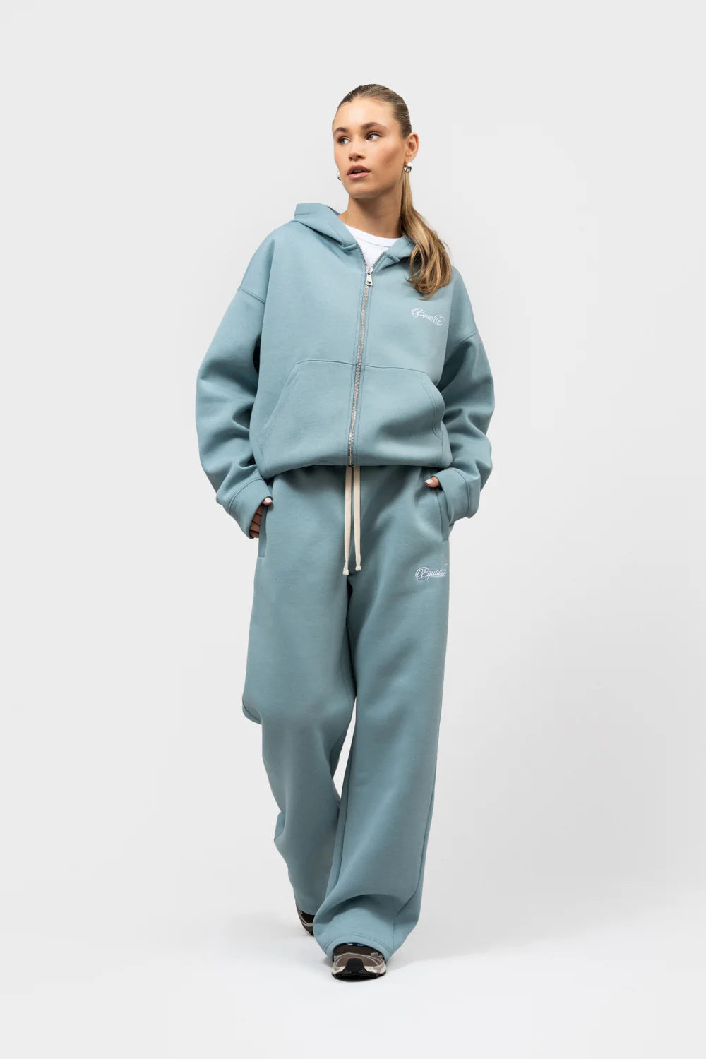YUKI SCUBA JOGGER PANTS WASHED LIGHT BLUE