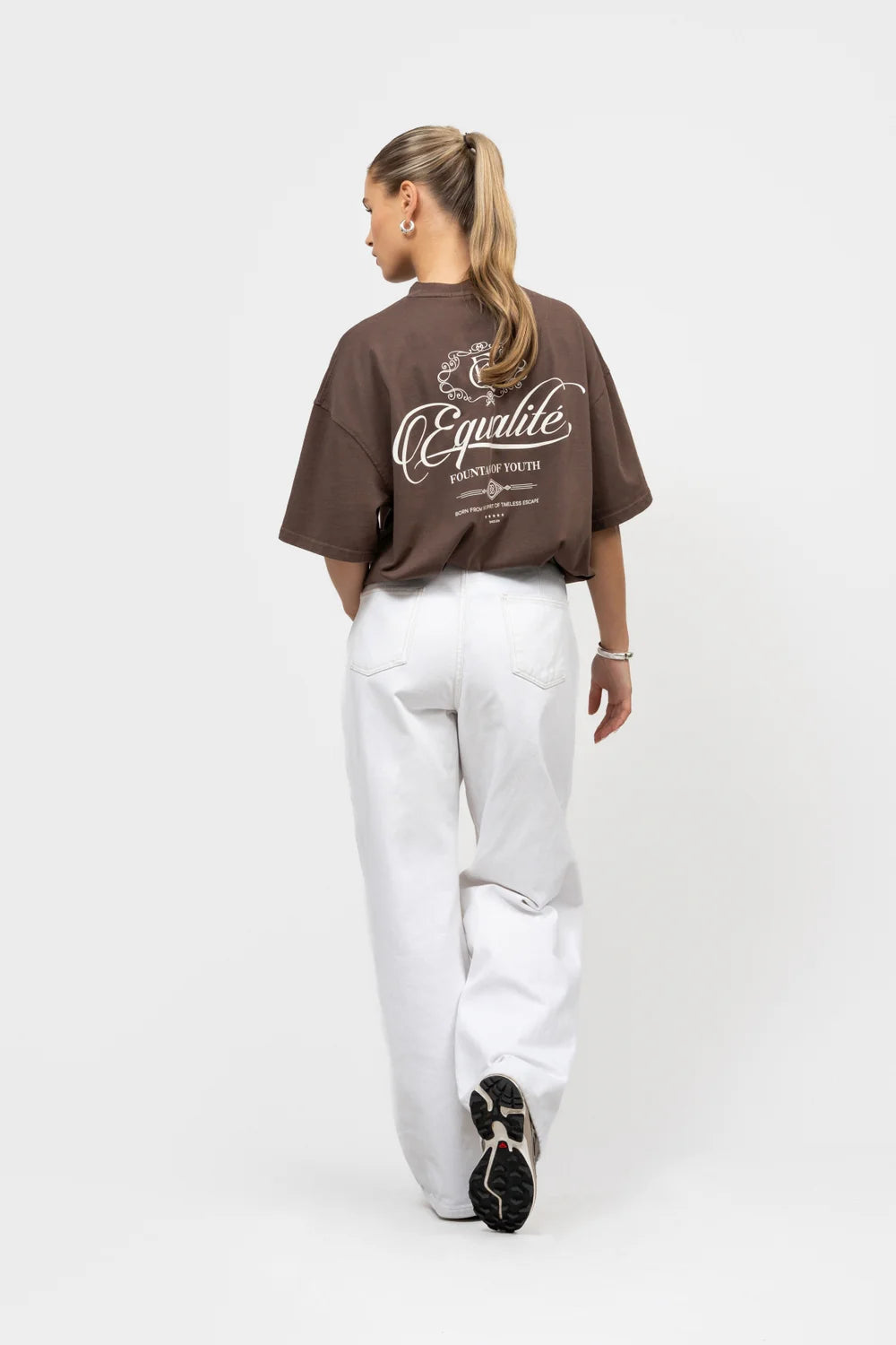 YUKI BOXY TEE TOBACCO