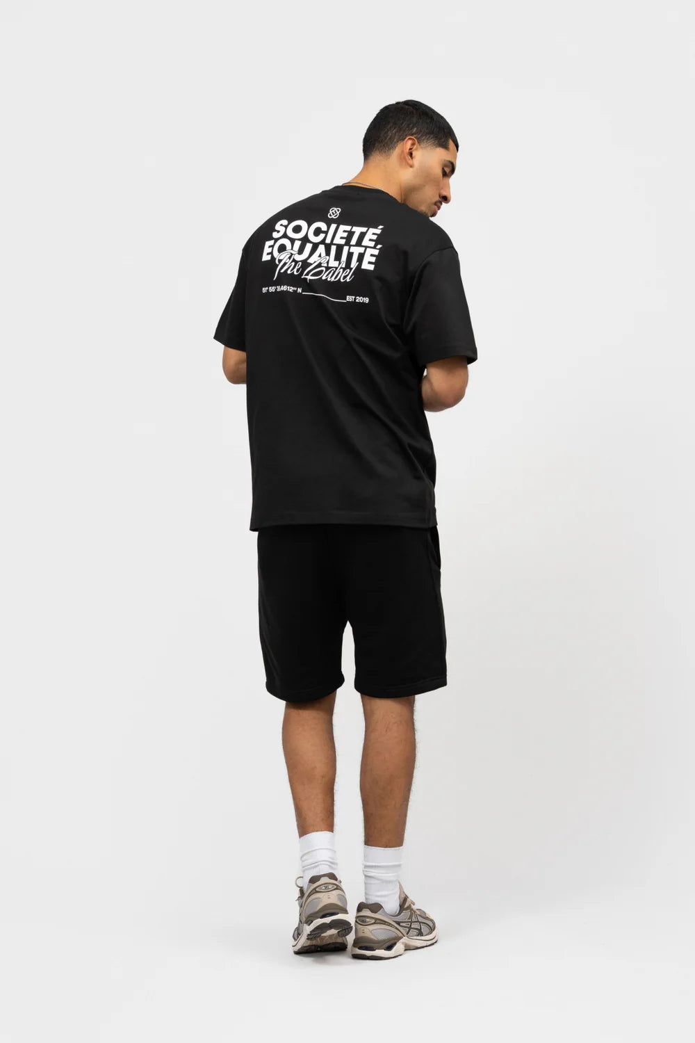 SOCIETÉ 2.0 OVERSIZED SHORTS ZWART