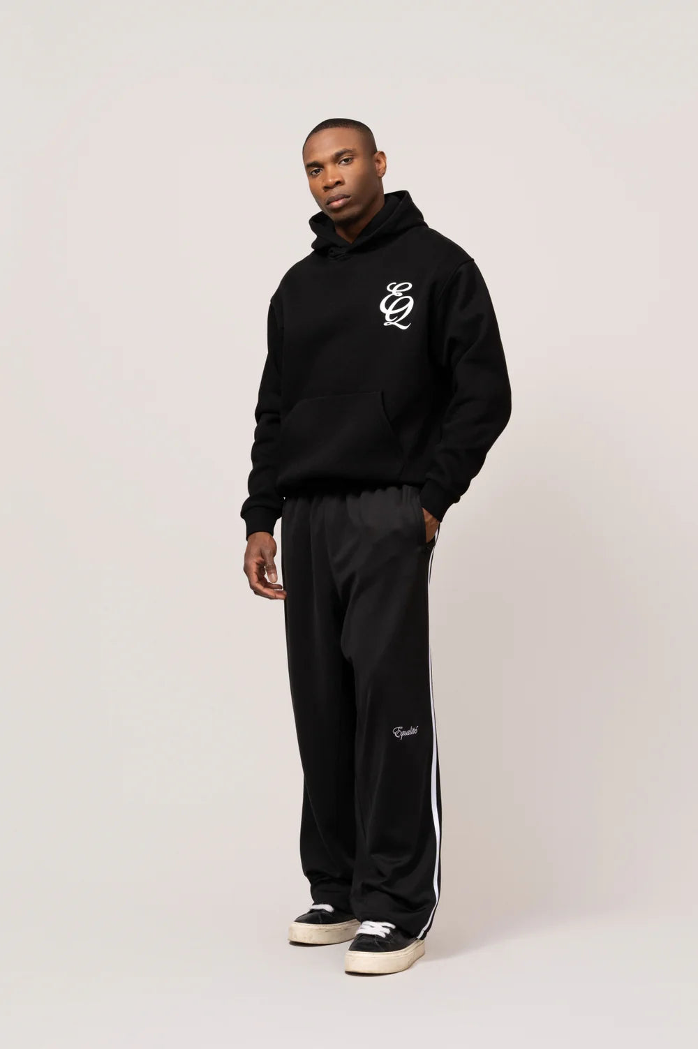 EQ OVERSIZED HOODIE BLACK