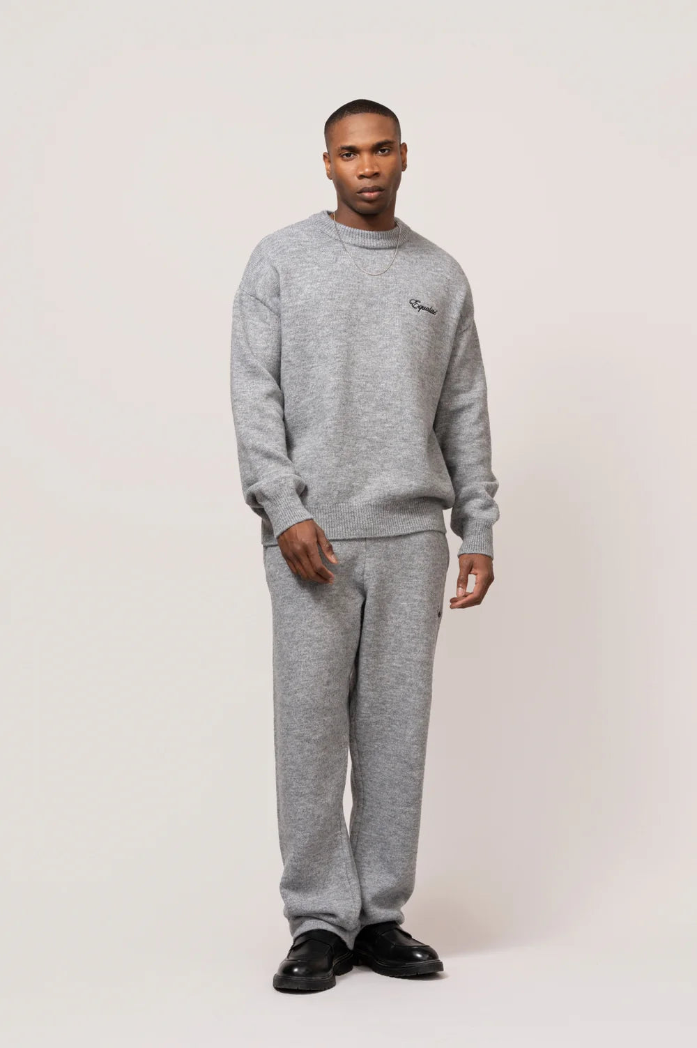 FLUFFY KNIT SWEATER GREY