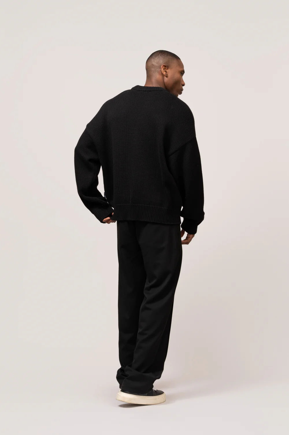 CELESTE KNIT SWEATER BLACK