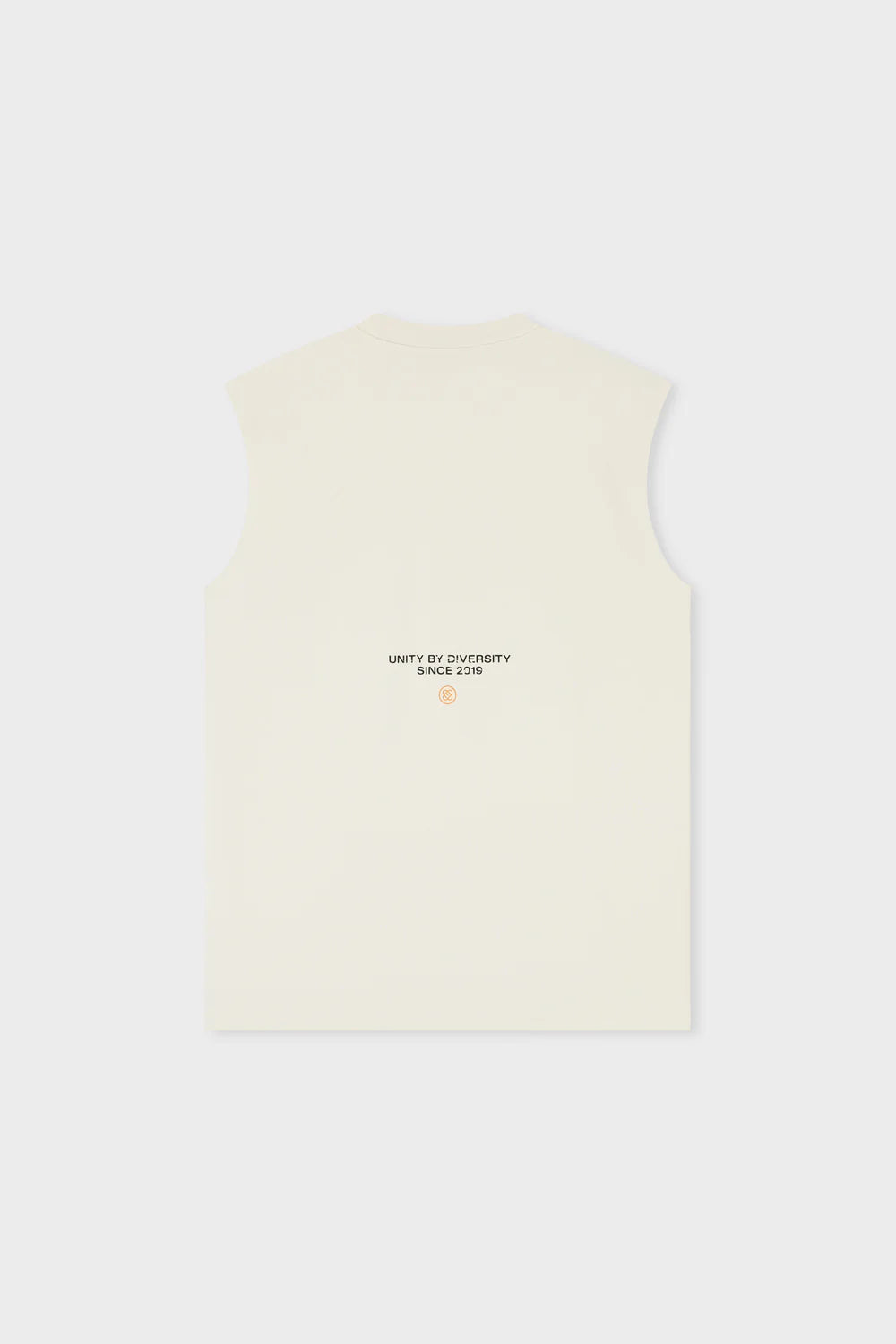 STAY EQUAL LONGSLEEVE TEE ZWART