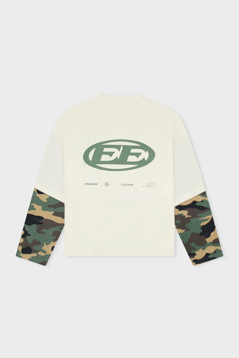 STAY EQUAL LONGSLEEVE TEE ZWART