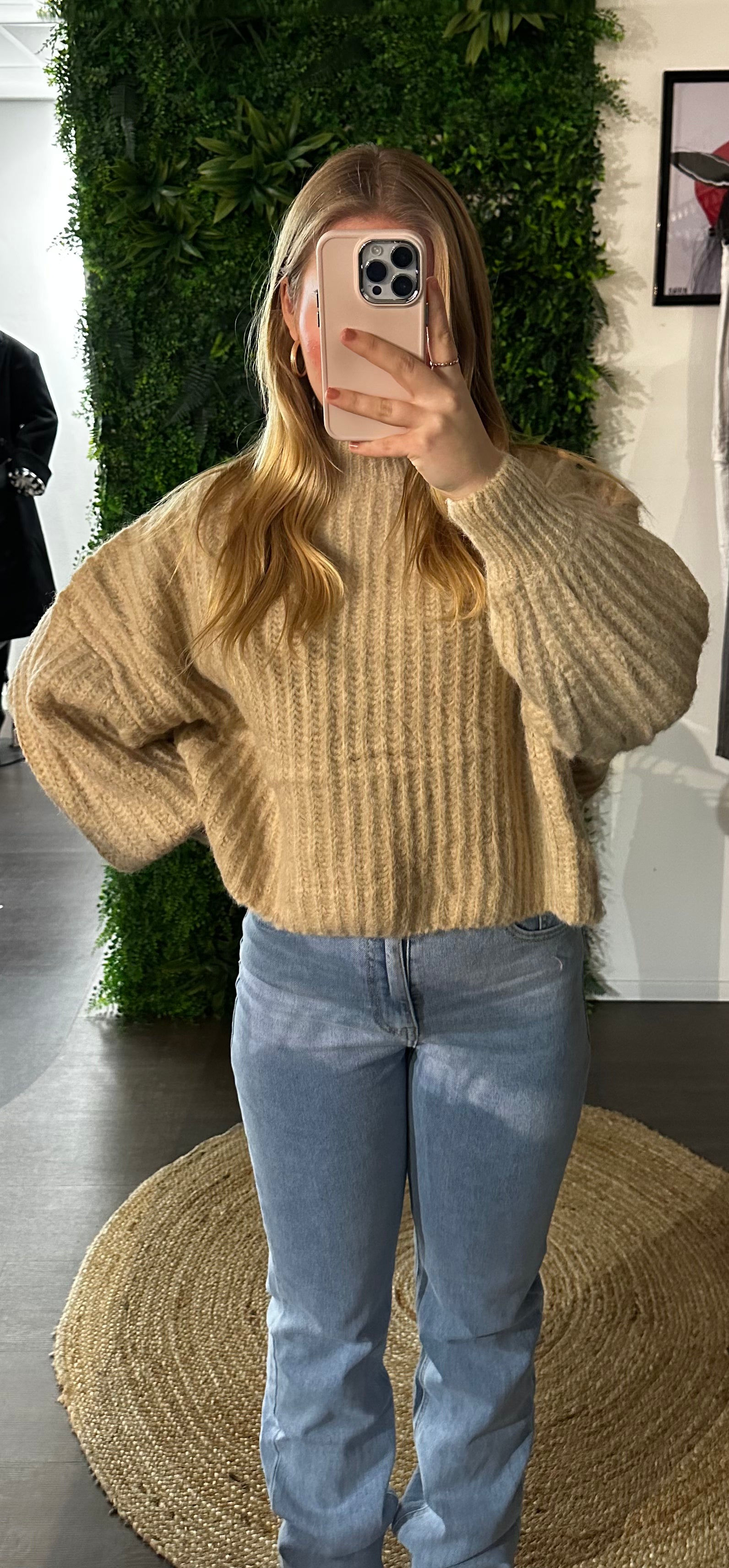 Hält mich warm – Pullover aus der Kylie-Kollektion